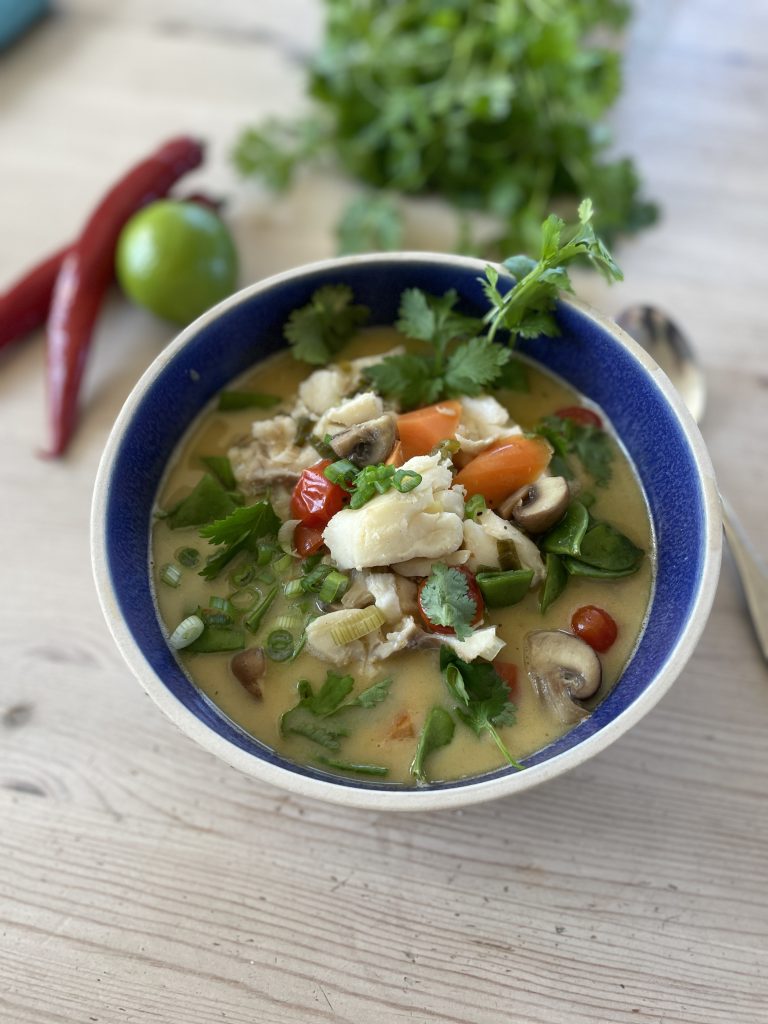 Tom kha fisksoppa