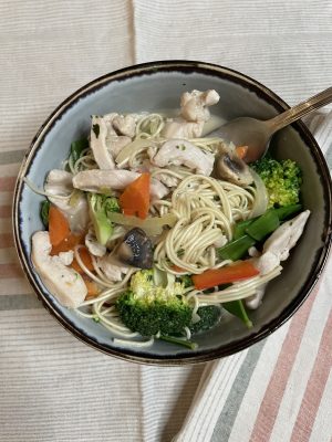 Ramennudelsoppa med kyckling