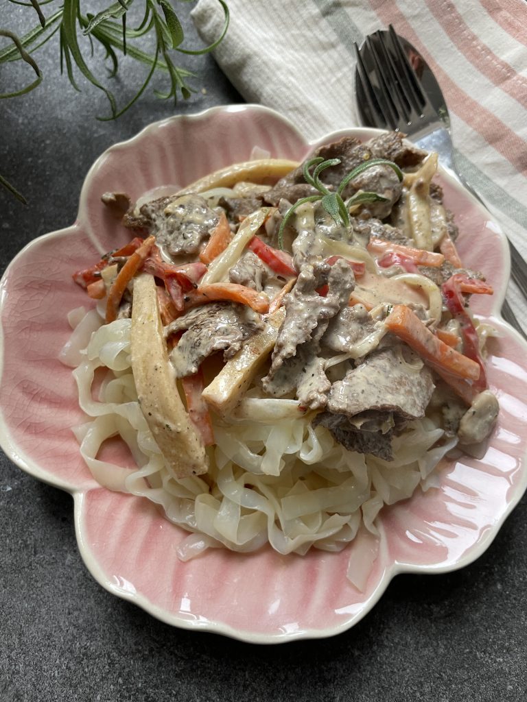 Rootpasta med kronhjortsskav