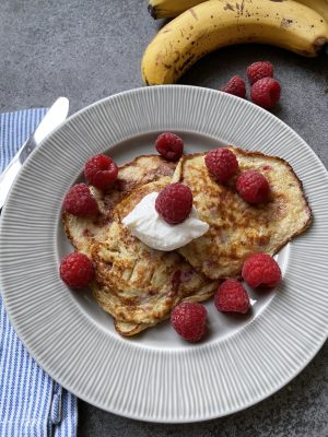 Bananplättar med hallon